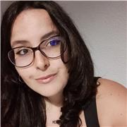 Buenas, mi nombre es Ariadna. Tengo 21 años y soy universitaria. Me gustaría compartir mis conocimientos en matemáticas